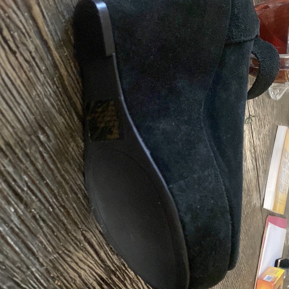 Sexy Steve Madden Black Suede Open Toe Wedges♥️♥️♥️ - Picture 7 of 7